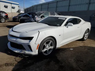 2017 Chevrolet Camaro 2LT z VIN 1G1FD1RS6H0144391, wystawiony jako Copart lot #86280534 z przebiegiem 108 745 mil mil oraz Szkoda całkowita • Salvage title. Historia ofert i sprzedaży dostępna na DreamBid. Obrazek 1.