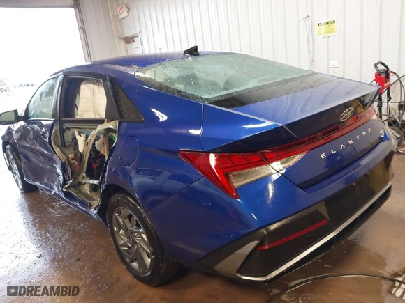 2024 Hyundai Elantra Hybrid Blue with VIN KMHLM4DJXRU106789, listed as a IAAI auction lot 41645526 with 11,284 mi miles. Bid and sale history available at carsss.com. Image 3.