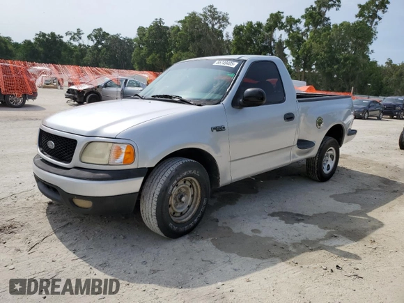 2000 Ford F-150 XL with VIN 1FTZF1727YNB38782, listed as a Copart auction lot 55749405 with 195,440 mi miles and Salvage title. Bid and sale history available at DreamBid. Image 1.