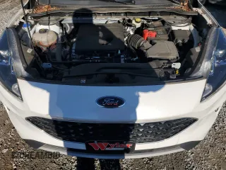 2020 Ford Escape SEL с VIN 1FMCU0H61LUA50943, выставлен на аукционе Copart как лот 76470584 с пробегом 40 798 миль миль и Списание • Salvage title. История ставок и продаж доступна на DreamBid. Изображение 12.
