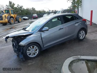 2013 Hyundai Elantra GT with VIN KMHD35LE9DU108608, listed as a IAAI auction lot 41781470 with 132,714 mi miles. Bid and sale history available at carsss.com. Image 18.