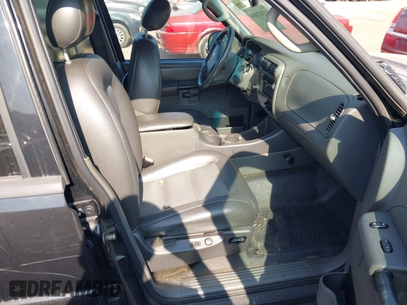 2004 Ford Explorer Sport Trac XLS с VIN 1FMZU67K14UB76295, выставлен на аукционе IAAI как лот 42387004 с пробегом Не указан миль и . История ставок и продаж доступна на DreamBid. Изображение 5.
