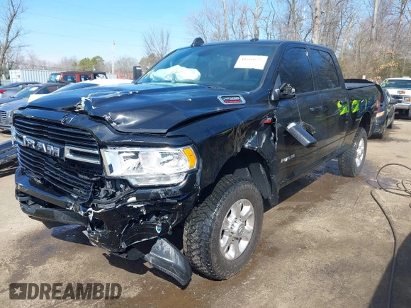 2019 Ram 2500 Big Horn with VIN 3C6UR5DJ7KG698782, listed as a IAAI auction lot 41661621 with 58,064 mi miles. Bid and sale history available at carsss.com. Image 17.