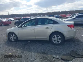 2014 Chevrolet Cruze 1LT with VIN 1G1PC5SB1E7193493, listed as a IAAI auction lot 41890338 with 82,515 mi miles and . Bid and sale history available at DreamBid. Image 14.