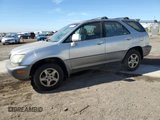 2001 Lexus RX 300 with VIN JTJGF10U110084110, listed as a Copart auction lot 77152374 with 268,127 mi miles and Clean Title. Bid and sale history available at carsss.com. Image 1.