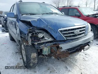 2007 Kia Sorento EX z VIN KNDJC736X75753522, wystawiony jako IAAI lot #41626037 z przebiegiem 220 767 mil mil oraz . Historia ofert i sprzedaży dostępna na DreamBid. Obrazek 6.