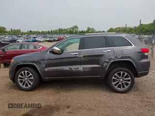 2017 Jeep Grand Cherokee Overland with VIN 1C4RJFCG6HC964435, listed as a IAAI auction lot 42407567 with 113,760 mi miles and . Bid and sale history available at DreamBid. Image 15.