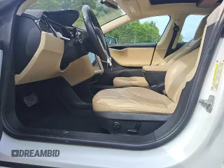 2013 Tesla Model S с VIN 5YJSA1CN1DFP27626, выставлен на аукционе Copart как лот 56697935 с пробегом 137 962 миль миль и Чистый • Clean title. История ставок и продаж доступна на DreamBid. Изображение 7.