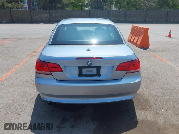 2009 BMW 3 Series 328i with VIN WBAWR33569P343552, listed as a IAAI auction lot 42603821 with 101,278 mi miles and . Bid and sale history available at DreamBid. Image 17.