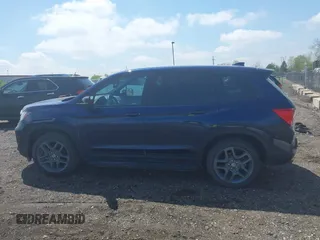 2023 Honda Passport EX-L с VIN 5FNYF8H57PB004896, выставлен на аукционе IAAI как лот 42184509 с пробегом 25 950 миль миль и . История ставок и продаж доступна на DreamBid. Изображение 14.