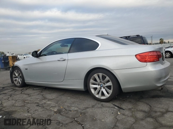 2013 BMW 3 Series 328i with VIN WBAKE3C58DE771511, listed as a Copart auction lot 82279174 with 106,193 mi miles and Salvage Title. Bid and sale history available at DreamBid. Image 2.