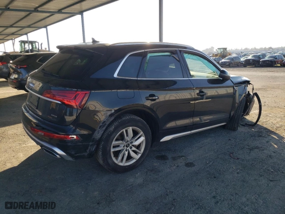 2022 Audi Q5 S line Premium with VIN WA1GAAFY7N2101217, listed as a Copart auction lot 43051235 with 28,886 mi miles and Salvage Title. Bid and sale history available at carsss.com. Image 3.