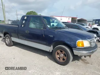 2004 Ford F-150 XL with VIN 2FTRX17264CA53784, listed as a IAAI auction lot 42443644 with 194,796 mi miles and . Bid and sale history available at DreamBid. Image 1.