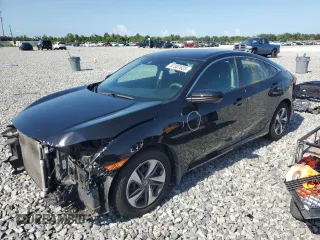 2020 Honda Civic LX z VIN 2HGFC2F65LH551146, wystawiony jako Copart lot #57307625 z przebiegiem 50 725 mil mil oraz Szkody całkowita. Historia ofert i sprzedaży dostępna na DreamBid. Obrazek 1.