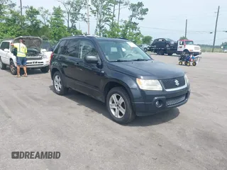 2008 Suzuki Grand Vitara Luxury z VIN JS3TD947X84100416, wystawiony jako IAAI lot #42362344 z przebiegiem 243 627 mil mil oraz . Historia ofert i sprzedaży dostępna na DreamBid. Obrazek 1.