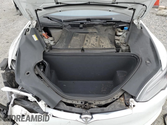 2016 Tesla Model S 70 with VIN 5YJSA1E16GF159310, listed as a Copart auction lot 53568125 with 146,531 mi miles and Salvage title. Bid and sale history available at DreamBid. Image 11.