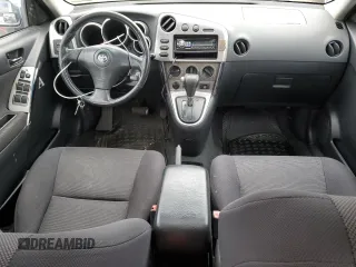 2003 Toyota Matrix Std z VIN 2T1LR32EX3C098445, wystawiony jako Copart lot #52904355 z przebiegiem 299 999 mil mil oraz Czysty tytuł • Clean title. Historia ofert i sprzedaży dostępna na DreamBid. Obrazek 8.