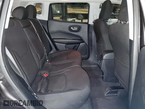 2020 Jeep Compass Sport z VIN 3C4NJCAB0LT198736, wystawiony jako Copart lot #54591435 z przebiegiem 116 504 mil mil oraz Czysty tytuł • Clean title. Historia ofert i sprzedaży dostępna na DreamBid. Obrazek 11.