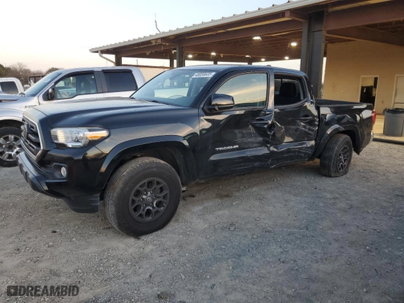 2018 Toyota Tacoma SR5 with VIN 5TFAZ5CN0JX069925, listed as a Copart auction lot 48059635 with NaN miles and Salvage Title. Bid and sale history available at carsss.com. Image 1.