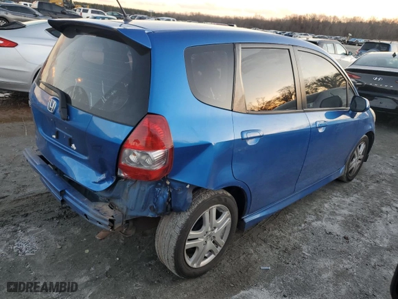 2007 Honda Fit Sport with VIN JHMGD38687S053832, listed as a Copart auction lot 87256814 with 221,094 mi miles and Salvage Title. Bid and sale history available at carsss.com. Image 3.