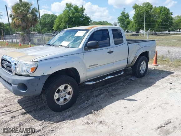 2006 Toyota Tacoma PreRunner with VIN 5TETU62N96Z195280, listed as a IAAI auction lot 41932983 with 178,527 mi miles. Bid and sale history available at carsss.com. Image 17.