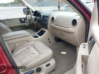 2004 Ford Expedition Eddie Bauer z VIN 1FMPU17L04LA25831, wystawiony jako IAAI lot #41888552 z przebiegiem 201 801 mil mil oraz . Historia ofert i sprzedaży dostępna na DreamBid. Obrazek 5.