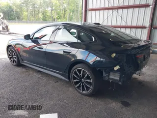 2023 BMW 4 Series 430i xDrive z VIN WBA73AV00PFP22674, wystawiony jako IAAI lot #42619544 z przebiegiem 37 837 mil mil oraz . Historia ofert i sprzedaży dostępna na DreamBid. Obrazek 3.