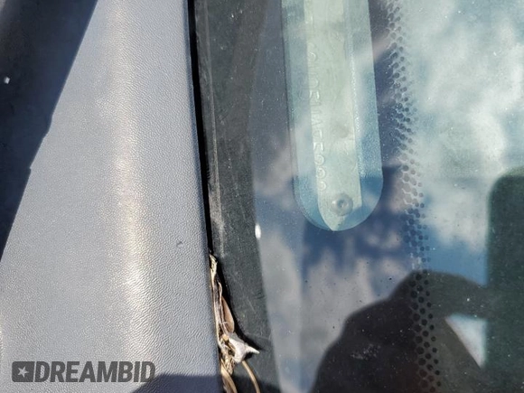 2005 Ford Explorer XLT с VIN 1FMZU63W05UA85223, выставлен на аукционе Copart как лот 46988085 с пробегом Не указан миль и Списание • Salvage title. История ставок и продаж доступна на DreamBid. Изображение 12.