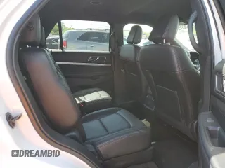 2018 Ford Explorer XLT z VIN 1FM5K8DH8JGB14704, wystawiony jako Copart lot #55526725 z przebiegiem 51 659 mil mil oraz Szkoda całkowita • Salvage title. Historia ofert i sprzedaży dostępna na DreamBid. Obrazek 11.