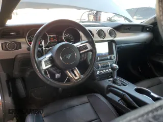2023 Ford Mustang EcoBoost z VIN 1FA6P8TH3P5110730, wystawiony jako Copart lot #53877775 z przebiegiem 31 477 mil mil oraz Szkoda całkowita • Salvage title. Historia ofert i sprzedaży dostępna na DreamBid. Obrazek 8.