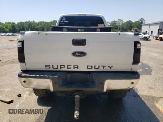 2014 Ford F-350 XLT with VIN 1FT8W3BT9EEA72092, listed as a Copart auction lot 53665775 with 298,659 mi miles and Salvage Title. Bid and sale history available at DreamBid. Image 6.