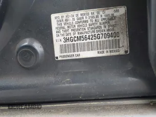 2005 Honda Accord LX z VIN 3HGCM56425G709400, wystawiony jako IAAI lot #42347788 z przebiegiem 221 464 mil mil oraz . Historia ofert i sprzedaży dostępna na DreamBid. Obrazek 9.