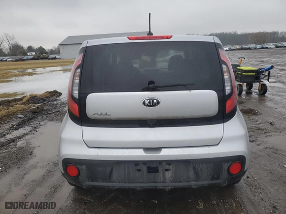 2017 Kia Soul with VIN KNDJN2A28H7484715, listed as a Copart auction lot 46646585 with 130,292 mi miles and Clean Title. Bid and sale history available at carsss.com. Image 6.