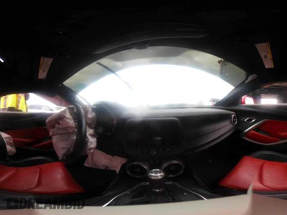 2016 Chevrolet Camaro 2SS с VIN 1G1FH1R74G0181275, выставлен на аукционе IAAI как лот 42321153 с пробегом Не указан миль и . История ставок и продаж доступна на DreamBid. Изображение 19.