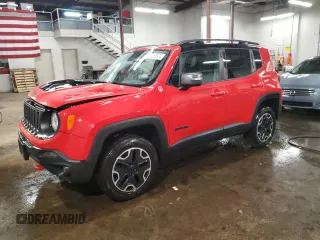 2015 Jeep Renegade Trailhawk with VIN ZACCJBCT0FPB69826, listed as a Copart auction lot 87383974 with 51,582 mi miles and Salvage Title. Bid and sale history available at carsss.com. Image 1.
