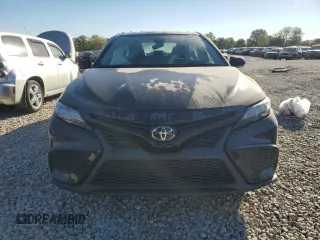 2023 Toyota Camry SE with VIN 4T1G11AK1PU816067, listed as a Copart auction lot 74574154 with 21,372 mi miles and Salvage Title. Bid and sale history available at carsss.com. Image 5.
