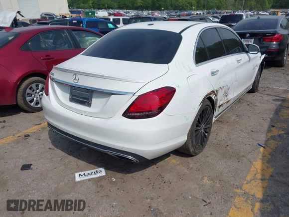 2019 Mercedes-Benz C 300 с VIN 55SWF8DB0KU308453, выставлен на аукционе IAAI как лот 42018308 с пробегом 43 850 миль миль и . История ставок и продаж доступна на DreamBid. Изображение 4.