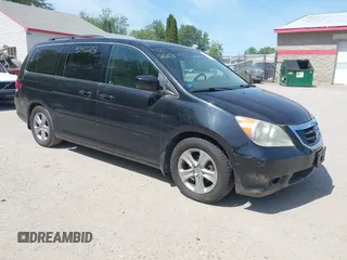 2009 Honda Odyssey Touring с VIN 5FNRL38999B018272, выставлен на аукционе IAAI как лот 42412203 с пробегом 154 987 миль миль и . История ставок и продаж доступна на DreamBid. Изображение 1.
