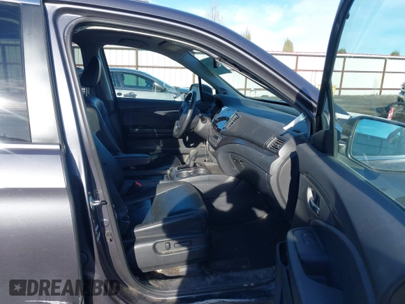 2019 Honda Pilot EX-L with VIN 5FNYF6H5XKB038196, listed as a IAAI auction lot 41852236 with 99,477 mi miles. Bid and sale history available at carsss.com. Image 5.