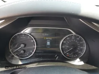 2017 Nissan Murano SV with VIN 5N1AZ2MG9HN115283, listed as a Copart auction lot 63035814 with 129,018 mi miles and Salvage Title. Bid and sale history available at carsss.com. Image 9.