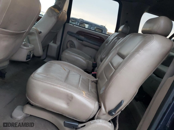 2002 Ford Excursion Limited with VIN 1FMSU43F42EB66219, listed as a Copart auction lot 89312705 with NaN miles and Salvage Title. Bid and sale history available at carsss.com. Image 11.