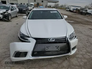 2016 Lexus LS 460 z VIN JTHCL5EF2G5026979, wystawiony jako Copart lot #50082125 z przebiegiem 99 336 mil mil oraz Szkoda całkowita • Salvage title. Historia ofert i sprzedaży dostępna na DreamBid. Obrazek 5.