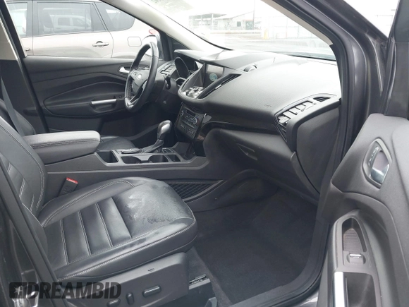 2019 Ford Escape Titanium with VIN 1FMCU9J99KUA64158, listed as a IAAI auction lot 41980102 with 52,514 mi miles. Bid and sale history available at carsss.com. Image 5.
