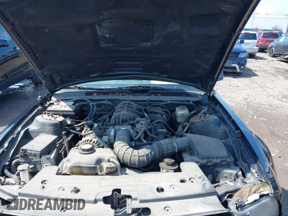 2007 Ford Mustang Deluxe с VIN 1ZVFT80N675361920, выставлен на аукционе IAAI как лот 42196804 с пробегом Не указан миль и . История ставок и продаж доступна на DreamBid. Изображение 10.
