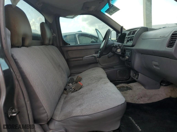 2000 Nissan Frontier 2WD XE with VIN 1N6DD21S8YC430562, listed as a Copart auction lot 86827384 with 0 mi miles and Salvage Title. Bid and sale history available at carsss.com. Image 10.
