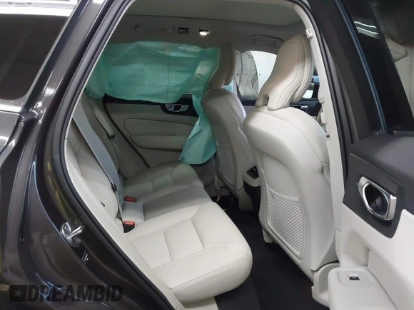 2022 Volvo XC60 Inscription with VIN YV4L12DL3N1002494, listed as a IAAI auction lot 41472028 with 11,061 mi miles and . Bid and sale history available at DreamBid. Image 8.