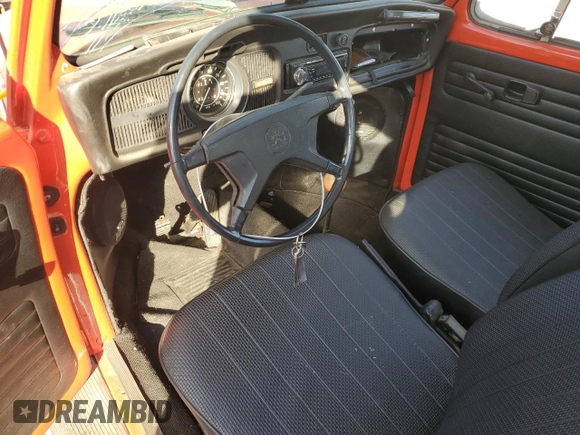 1972 Volkswagen Beetle with VIN 1122473228, listed as a Copart auction lot 43135045 with 8,943 mi miles and Salvage Title. Bid and sale history available at DreamBid. Image 8.