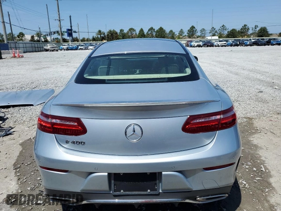2018 Mercedes-Benz E 400 with VIN WDD1J6FB0JF045862, listed as a Copart auction lot 54584075 with 43,455 mi miles and Salvage Title. Bid and sale history available at DreamBid. Image 6.