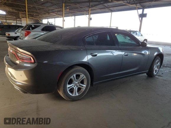 2019 Dodge Charger SXT z VIN 2C3CDXBG0KH711690, wystawiony jako Copart lot #57724225 z przebiegiem 114 464 mil mil oraz Szkoda całkowita • Salvage title. Historia ofert i sprzedaży dostępna na DreamBid. Obrazek 3.