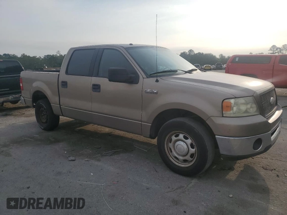 2006 Ford F-150 XLT с VIN 1FTRW12W36KD64701, выставлен на аукционе Copart как лот 57050095 с пробегом 197 089 миль миль и Списание • Salvage title. История ставок и продаж доступна на DreamBid. Изображение 4.